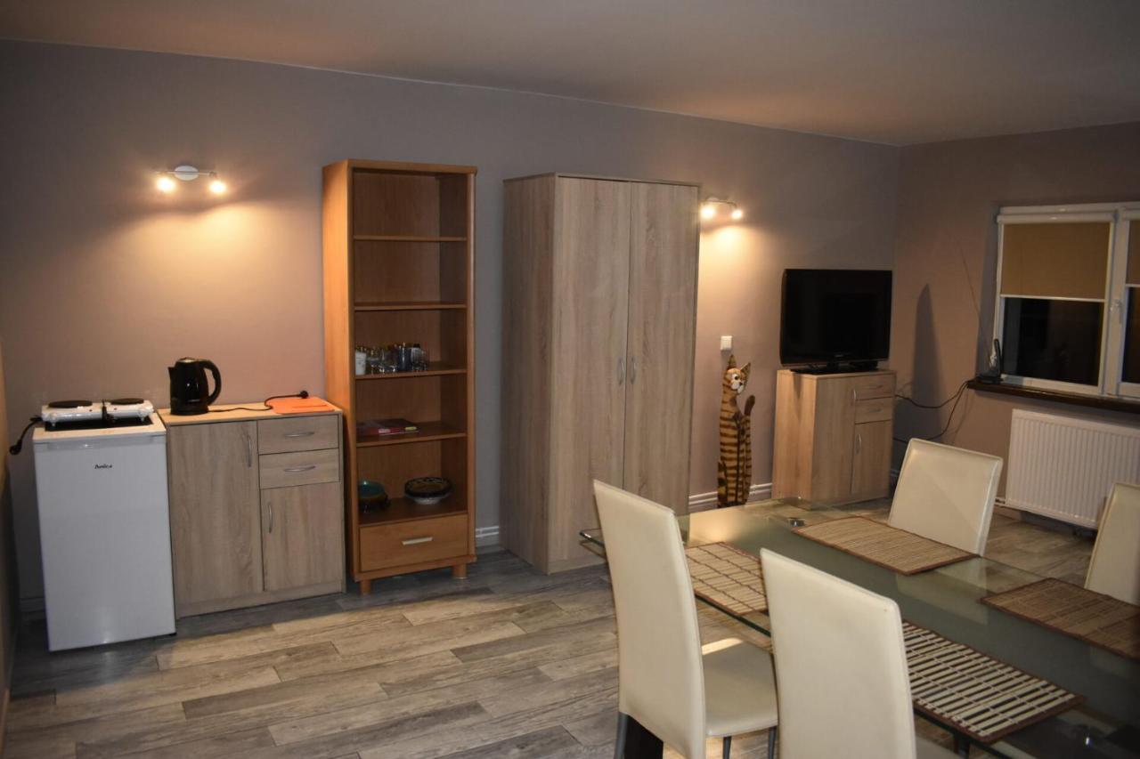 Hotel Pieckowe Zacisze Piecki  Zewnętrze zdjęcie